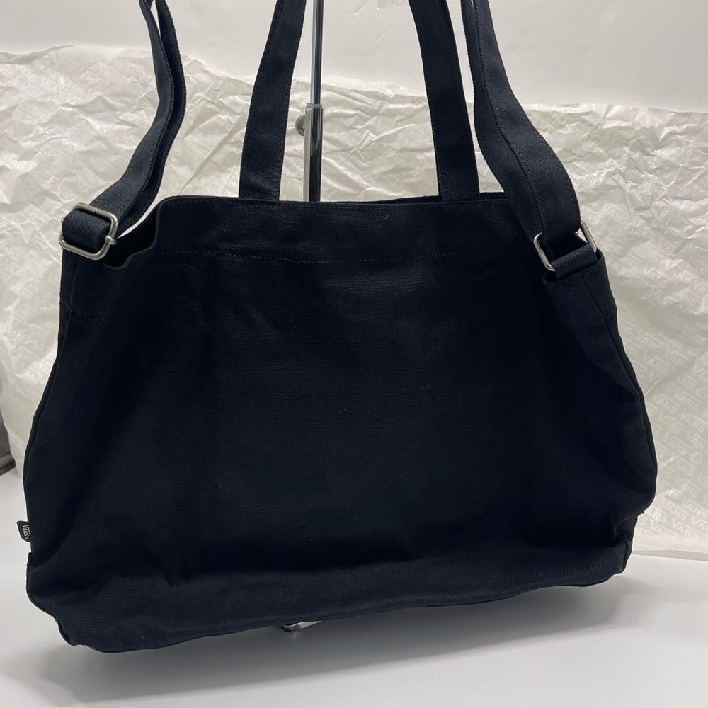 Vans Campus Tote Bag Black/Pink Snap closure With Inside Pocket VN000HE9BLK
NWT - Picture 12 of 16